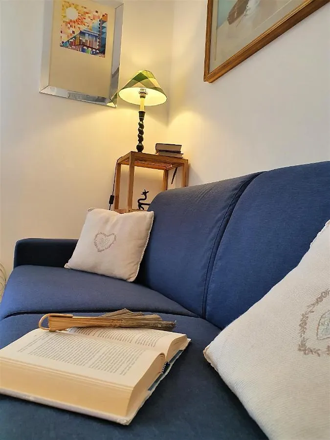 Apartment Nido Dell'Arte - Regarda Travel Bardolino Itália